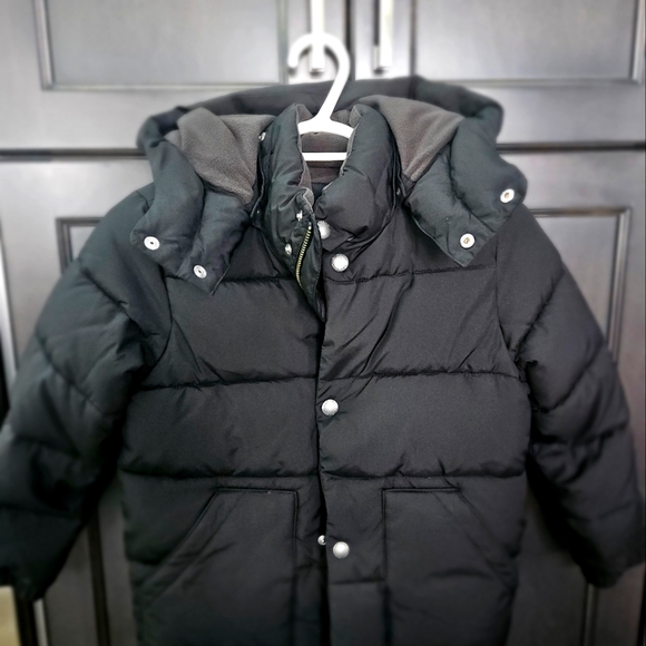 Gap age 6 to 7 Puffer - Picture 1 of 8